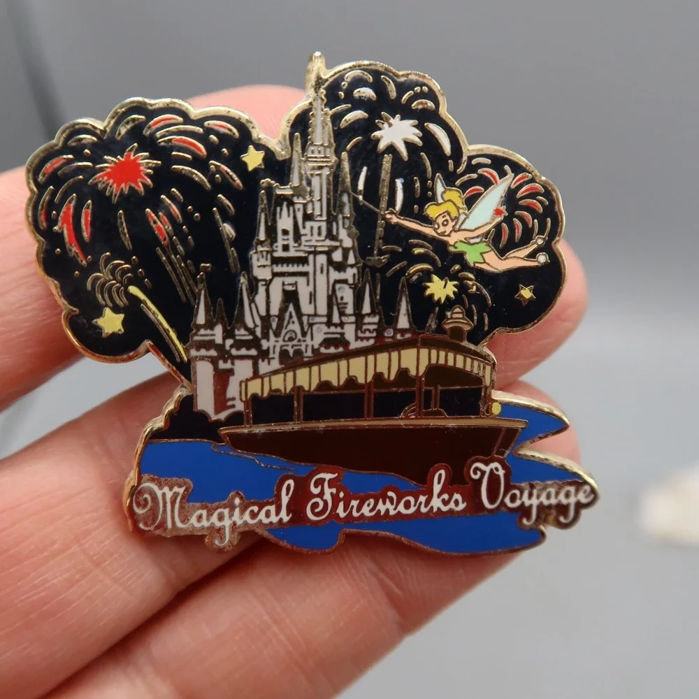Disney Pixar Cars Luigi Tire Rotation & Magic Kingdom Castle  Trading Pins lot